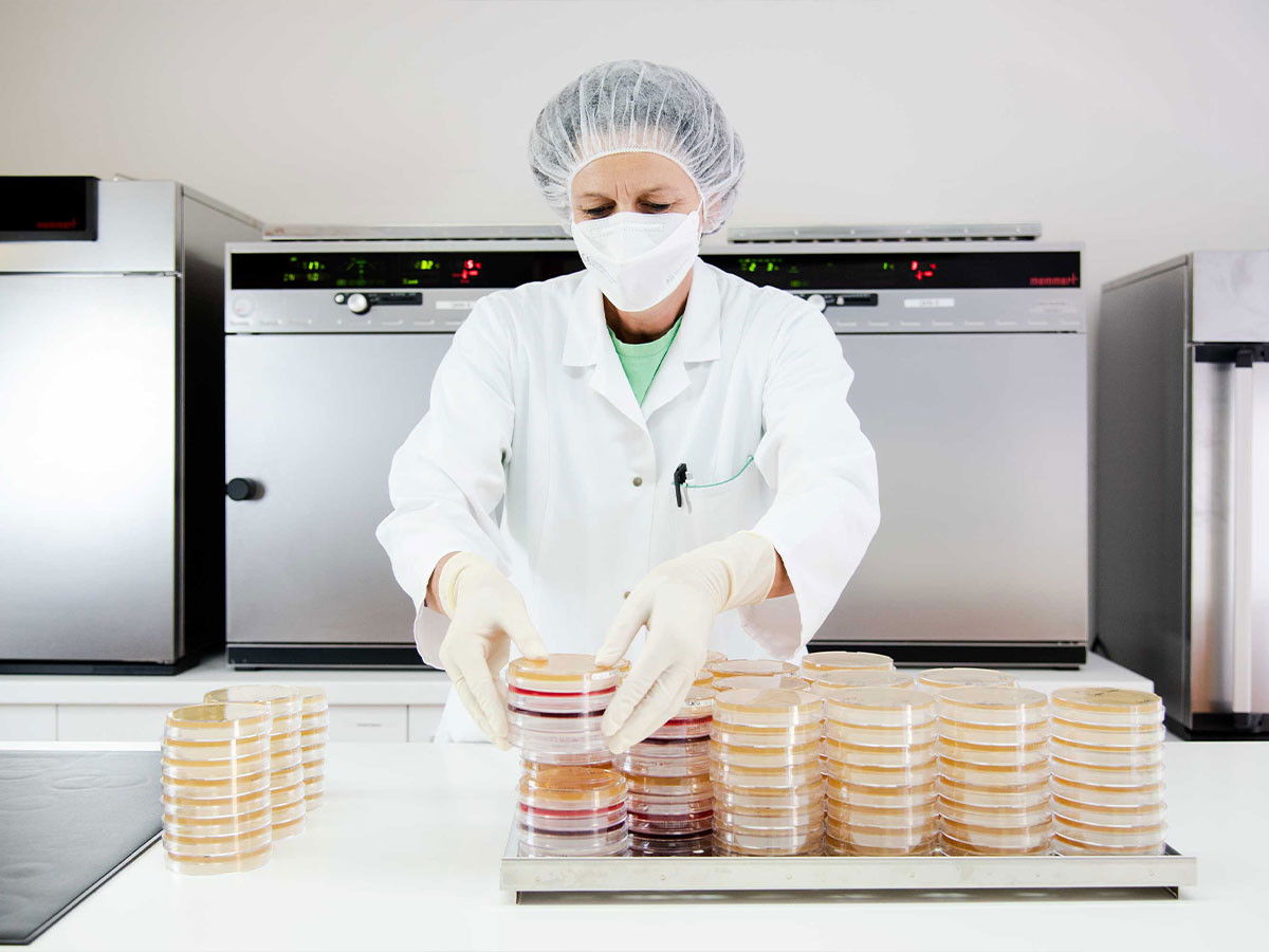 Höchste Hygienestandards bei der Herstellung der Aromamischungen 